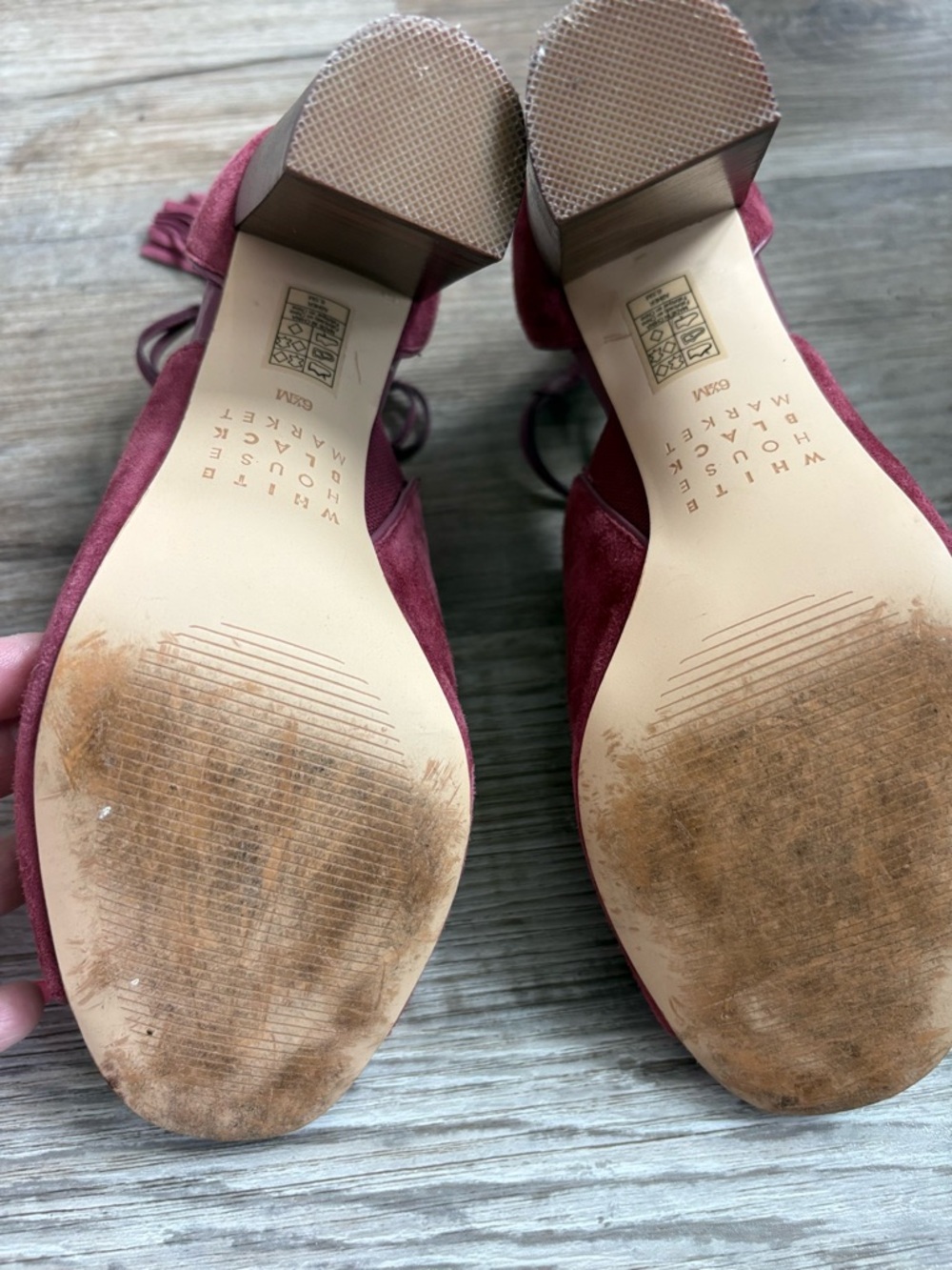 White House Black Market Women's Suede Open-Toe Block Heel Sandals in Wine Red - Picture 4 of 6